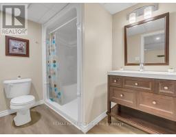 385 HIGHVIEW DRIVE - 26