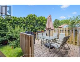 66 CLUTHE CRESCENT - 22