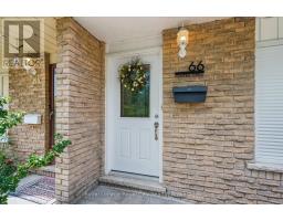 66 CLUTHE CRESCENT - 3