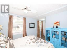 123 FORMAN AVENUE - 16