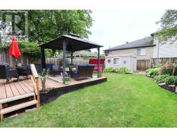 123 FORMAN AVENUE - 32