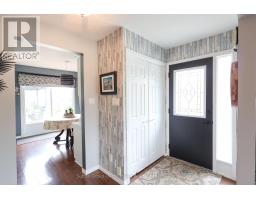 123 FORMAN AVENUE - 4