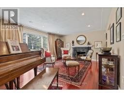 90 DELAMERE AVENUE - 12