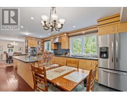 90 DELAMERE AVENUE - 14