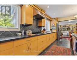 90 DELAMERE AVENUE - 17