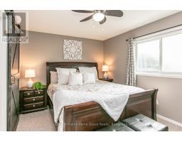 334 CHRISTOPHER DRIVE - 5
