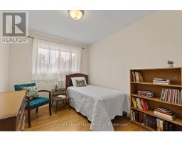 47 KEMP CRESCENT - 22