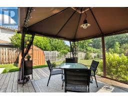 47 KEMP CRESCENT - 30