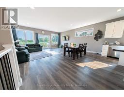 244 MOONSTONE CRESCENT - 15