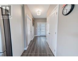 244 MOONSTONE CRESCENT - 19