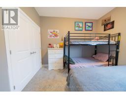 244 MOONSTONE CRESCENT - 28