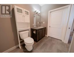 244 MOONSTONE CRESCENT - 34