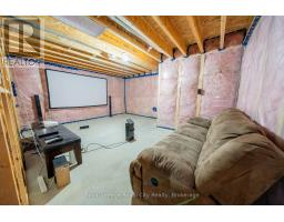 244 MOONSTONE CRESCENT - 35