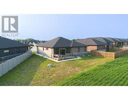 244 MOONSTONE CRESCENT - 44