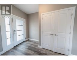244 MOONSTONE CRESCENT - 6