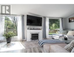 77825 LONDON ROAD - 13