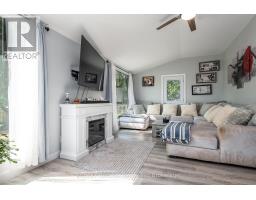 77825 LONDON ROAD - 14