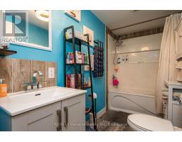 77825 LONDON ROAD - 22
