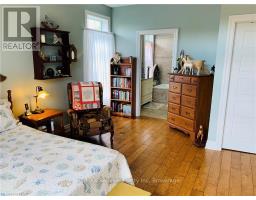 22 THIMBLEWEED DRIVE - 14
