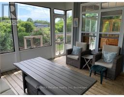 22 THIMBLEWEED DRIVE - 23