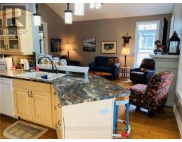 22 THIMBLEWEED DRIVE - 8
