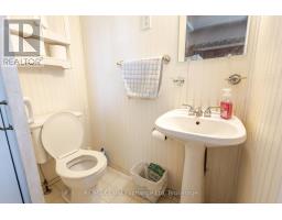 484 QUEEN STREET - 22