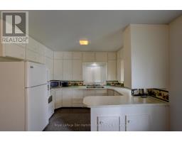 880 WINSTON BOULEVARD - 15
