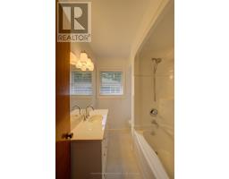 880 WINSTON BOULEVARD - 26