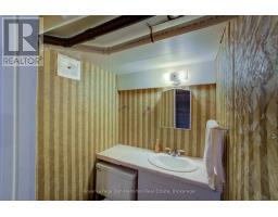 880 WINSTON BOULEVARD - 34