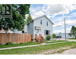 36 HURON STREET - 3