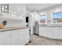 239 CLARKE STREET N - 11