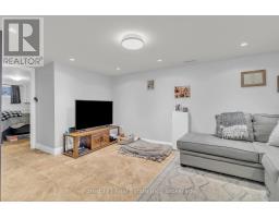 239 CLARKE STREET N - 26