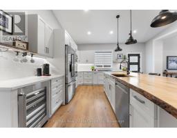 1283 SWAN STREET - 15