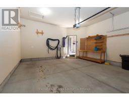 55 - 44 EDGEVALLEY ROAD - 33