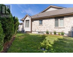 55 - 44 EDGEVALLEY ROAD - 37