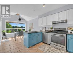 71 WAXWING CRESCENT - 17