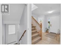 71 WAXWING CRESCENT - 26