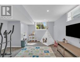 71 WAXWING CRESCENT - 27