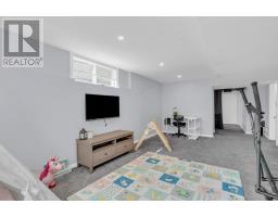 71 WAXWING CRESCENT - 29