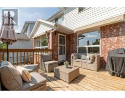 71 WAXWING CRESCENT - 33