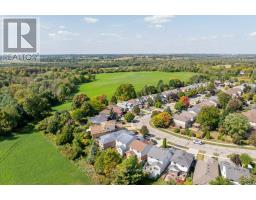 71 WAXWING CRESCENT - 42