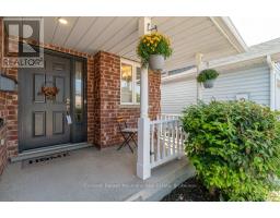 71 WAXWING CRESCENT - 6