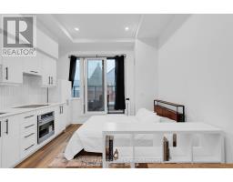 208 - 5 WELLINGTON STREET S - 9