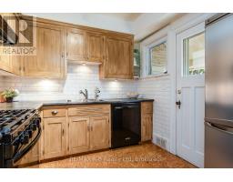 109 AVON STREET - 17
