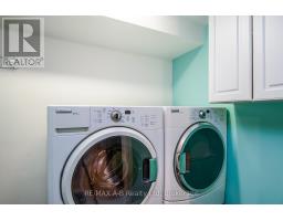 109 AVON STREET - 34