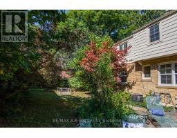109 AVON STREET - 41