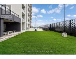 3001 - 60 CHARLES STREET W - 25