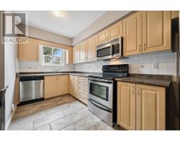 19C - 50 HOWE DRIVE - 11