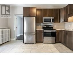 112 HURON STREET - 21