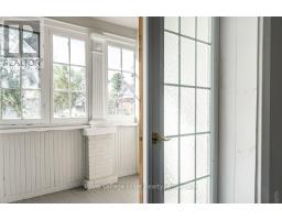 112 HURON STREET - 32